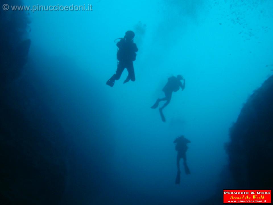 Djibouti - 477 - Profondita 70 metri.jpg